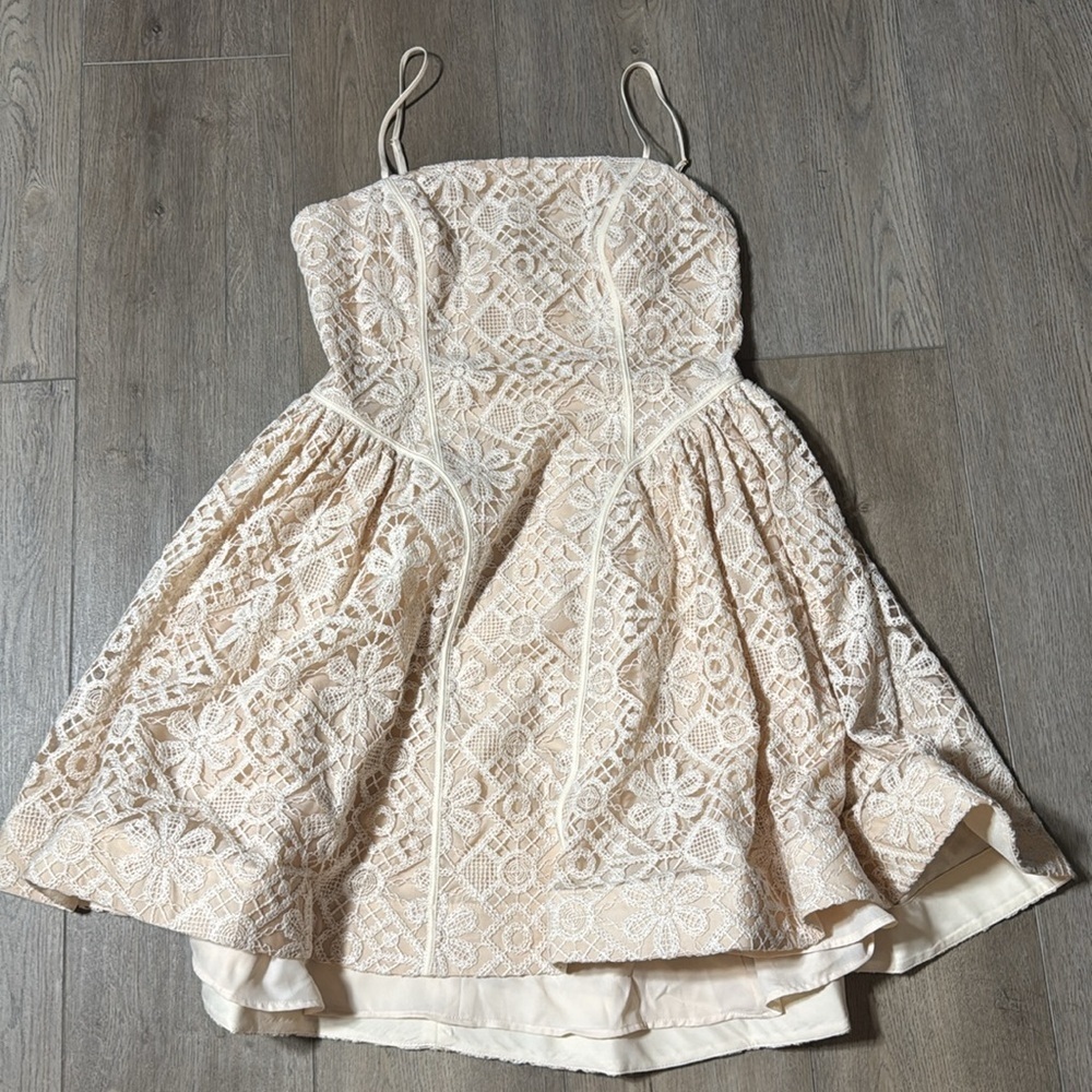 NWT! By Anthropologie Lace Basque-Waist Mini Dress in Ivory - Multiple🛋️🍊🪑 - Picture 7 of 15